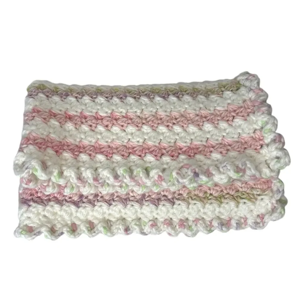 Hand Made Crocheted Baby Blanket 27”x23”